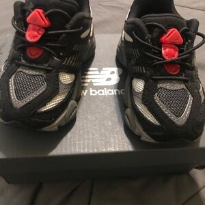 New Balance Toddler' Black and Red Sneakers